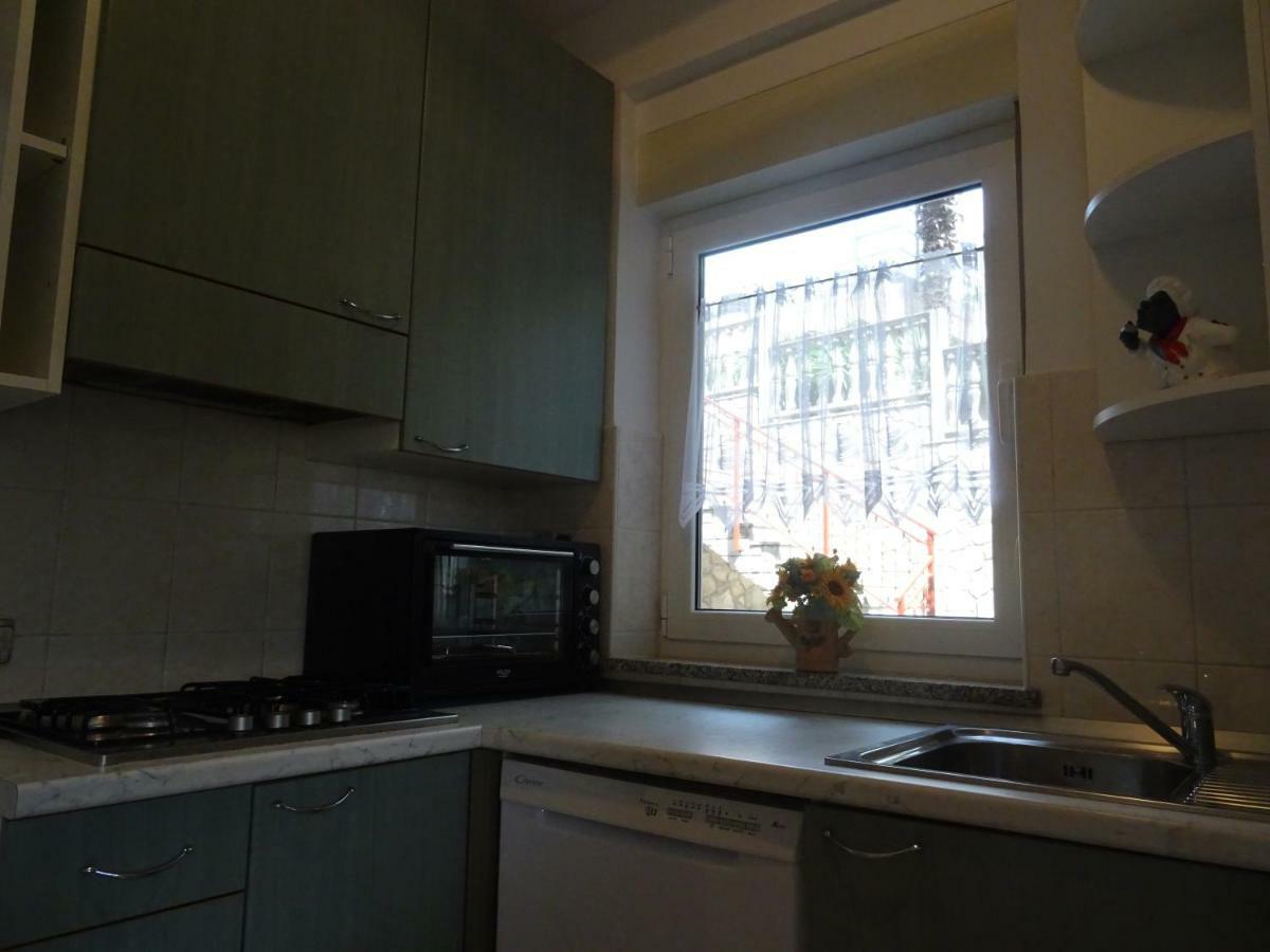 Apartman Iris S Terasom Rijeka Extérieur photo